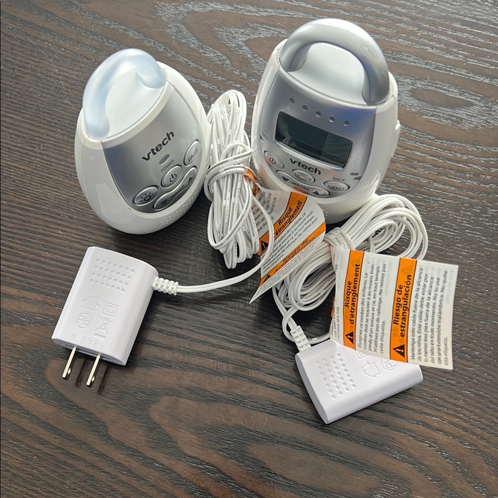 VTech White and Silver Baby Monitor